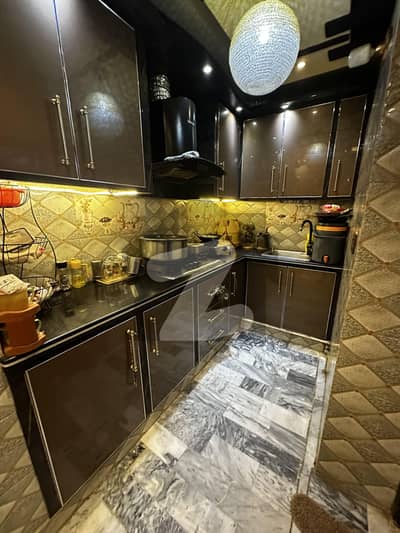 WELL DECORATED FRONT FACING 2 BED DD FLAT FOR SALE IN AMIL COLONY JAMSHED ROAD KARACHI