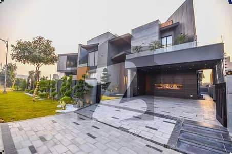 2 KANAL ELEGANT AND FULLY MAINTAINED SUPER HOT LOCATED BUNGALOW IS AVAILABLE IN THE BEST BLOCK OF DHA LAHORE.