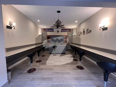 ڈی ایچ اے فیز 8 - زون اے ڈی ایچ اے فیز 8,ڈی ایچ اے ڈیفینس,کراچی میں 6 کمروں کا 2 کنال مکان 39.0 کروڑ میں برائے فروخت۔