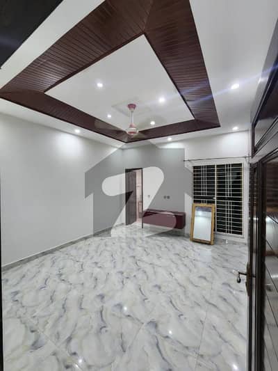 8 MARLA FULL HOUSE FOR RENT IN JASMINE BLOCK BAHRIA TOWN LAHORE