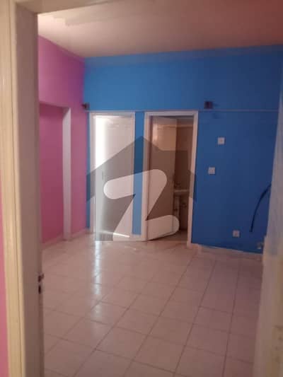 نارتھ کراچی ۔ سیکٹر 11اے نارتھ کراچی,کراچی میں 1 کمرے کا 2 مرلہ فلیٹ 26.0 لاکھ میں برائے فروخت۔