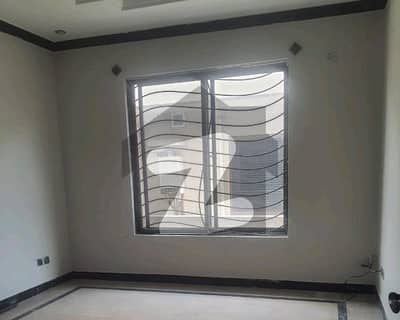 20 Marla Upper Portion In E-11