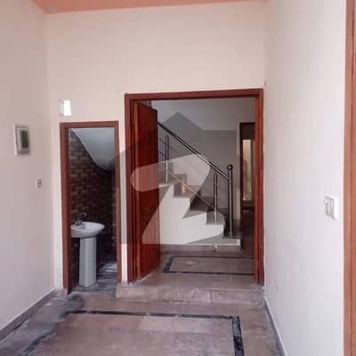 1125 Square Feet House In Lahore Is Available For rent
