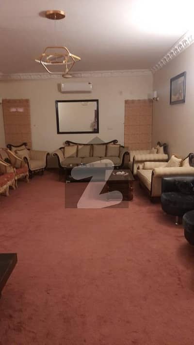 Well-Maintained 600 Yards House for Sale in DHA Phase 6 Solid Construction.