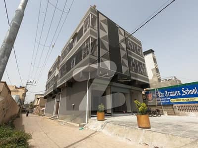 Prime Location 2315 Square Feet Shop In Gulistan-e-Jauhar - Block 11 For sale