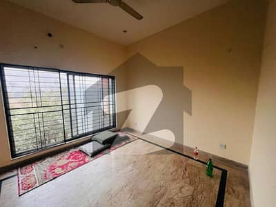 4.4 MARLA DESIGNER HOUSE FOR SALE WITH SOLAR