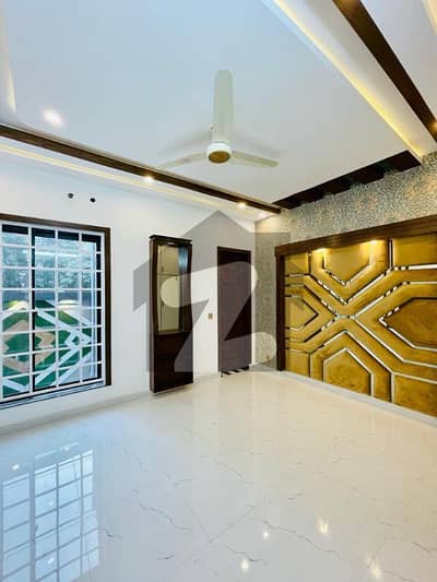 5 Marla House For Rant BB Black BahriaTowan Lahore