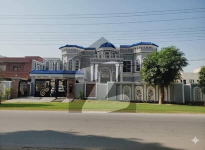 NFC Phase 1 2 Kanal Spanish Luxury House For Sale