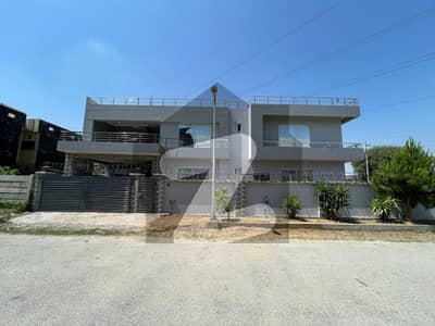 B-17 B Block 14 Marla Full House For Rent