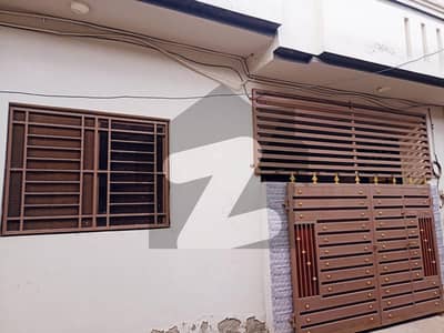 Prime Location House Of 3 Marla Is Available In Contemporary Neighborhood Of Adiala Road