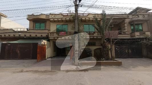 Prime Location House Available For sale In Airport Housing Society - Sector 4