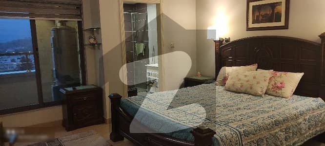 3 BED ROOMS KARAKORAM LUXURY APARTMENT FOR SALE