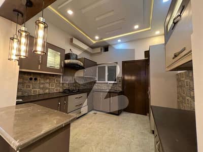 بحریہ انکلیو - سیکٹر سی 1 بحریہ انکلیو,بحریہ ٹاؤن,اسلام آباد میں 5 کمروں کا 10 مرلہ مکان 1.85 لاکھ میں کرایہ پر دستیاب ہے۔