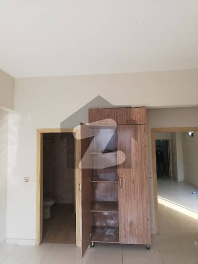 3 bedroom apartment available available for rent in dha 2 residency defence Excutive towar