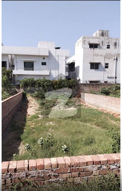 جوہر ٹاؤن لاہور میں 14 مرلہ رہائشی پلاٹ 2.98 کروڑ میں برائے فروخت۔