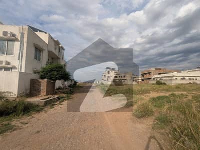 1 Kanal Level Plot for Sale in Cabinet Division Society (E-17/3), Islamabad CDA Approved sector 40 feet street