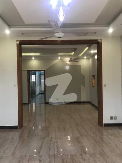 **LUXURY LIVING HOUSE FOR RENT IN D-12 (CDA SECTOR ISLAMABAD )**