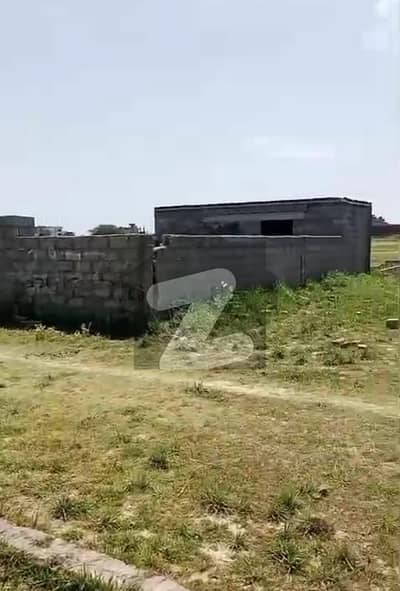 6 Marla corner plot For sale