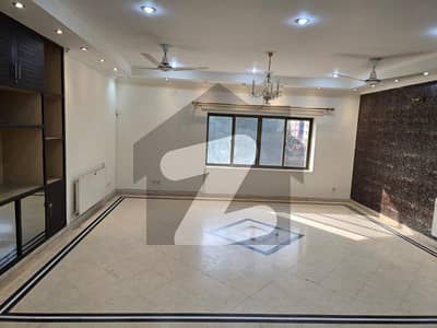 Luxury House For Rent