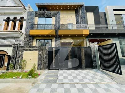 5 Marla Full Furnished House For Sale in Hot Location