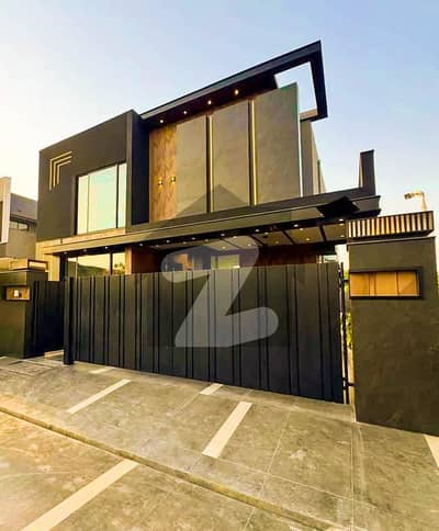 100% ORIGNAL MODERN DESIGN 1 KANAL BUNGALOW FOR SALE IN DHA PHSE 6 BLOCK K Lahore