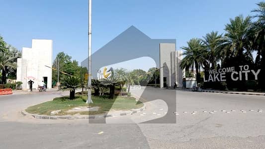 لیک سٹی - سیکٹر ایم-7بی لیک سٹی,رائیونڈ روڈ,لاہور میں 5 مرلہ رہائشی پلاٹ 1.45 کروڑ میں برائے فروخت۔