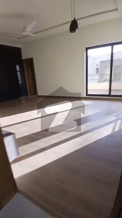 ای ۔ 11 اسلام آباد میں 4 کمروں کا 10 مرلہ مکان 3.0 لاکھ میں کرایہ پر دستیاب ہے۔