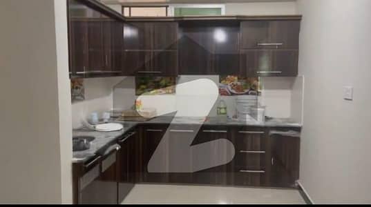 3 Bed DD 2nd Floor Flat for Sale on Autobahn Road (Above Chase One)