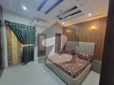 بحریہ ٹاؤن ۔ بلاک سی سی بحریہ ٹاؤن سیکٹرڈی,بحریہ ٹاؤن,لاہور میں 3 کمروں کا 5 مرلہ مکان 1.4 لاکھ میں کرایہ پر دستیاب ہے۔