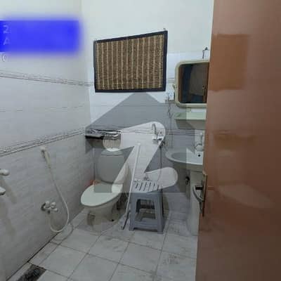 کینال ویو لاہور میں 3 کمروں کا 8 مرلہ بالائی پورشن 60.0 ہزار میں کرایہ پر دستیاب ہے۔