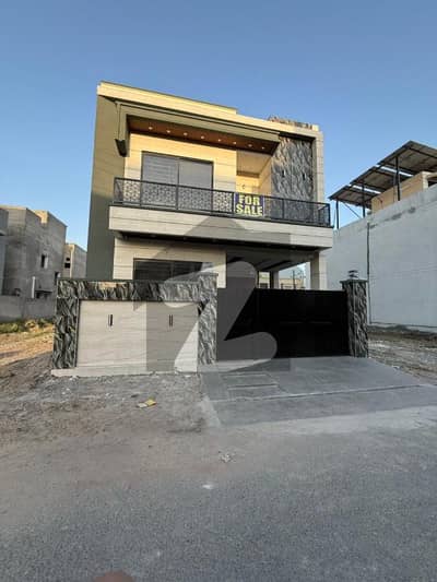 ڈی ایچ اے 11 رہبر سیکٹر 2 ڈی ایچ اے 11 رہبر,لاہور میں 3 کمروں کا 5 مرلہ مکان 2.6 کروڑ میں برائے فروخت۔