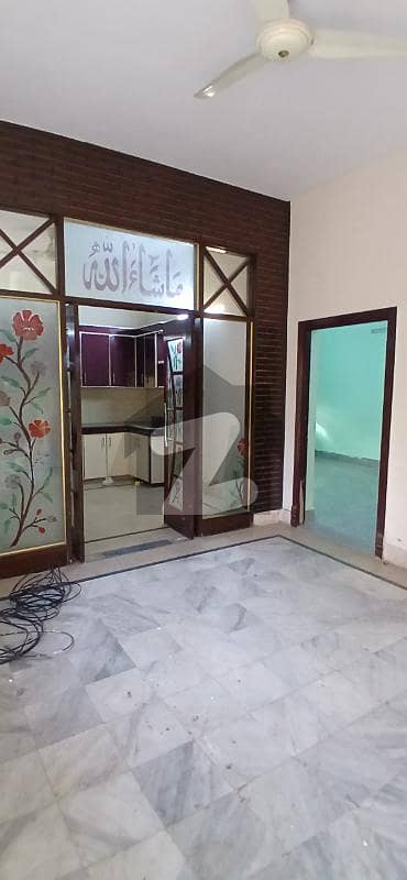 کوہ نور ٹاؤن فیصل آباد میں 4 کمروں کا 4 مرلہ مکان 80.0 ہزار میں کرایہ پر دستیاب ہے۔