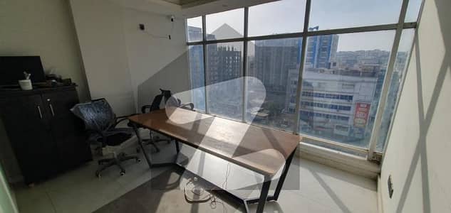 گلستانِ جوہر کراچی میں 3 مرلہ Studio دفتر 1.0 لاکھ میں کرایہ پر دستیاب ہے۔