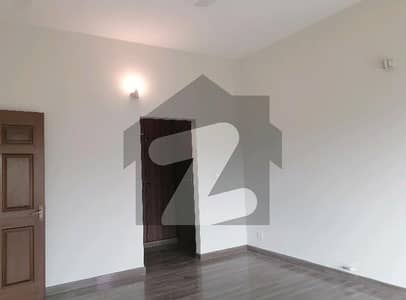 Good 10 Marla House For Sale In Askari 11