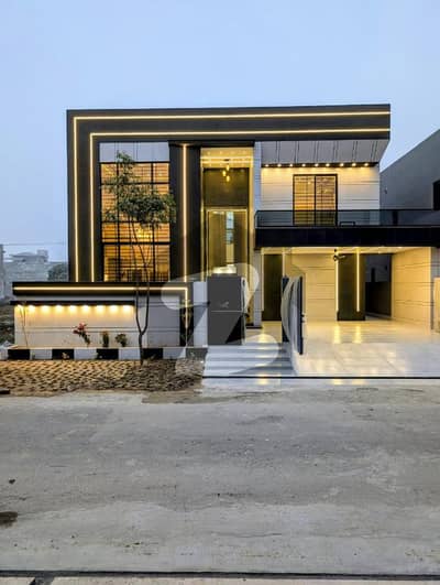 URGENT SALE | 1 Kanal Ultra Modern Design Bungalow | Premium Finish