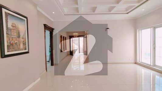 1 Kanal Beautiful Upper Portion For Rent In Dha Phase 5
