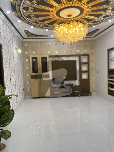 10 Marla like Brand new house for Sale in Wapda Town