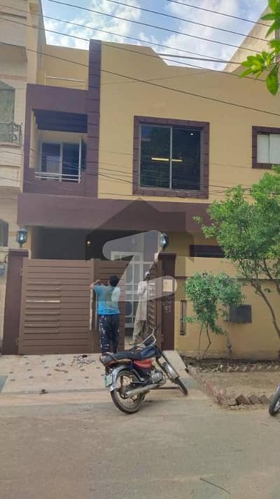 واپڈا ٹاؤن فیز 1 واپڈا ٹاؤن,لاہور میں 3 کمروں کا 5 مرلہ مکان 2.18 کروڑ میں برائے فروخت۔