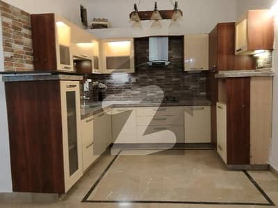 کلفٹن ۔ بلاک 2 کلفٹن,کراچی میں 3 کمروں کا 10 مرلہ زیریں پورشن 5.0 کروڑ میں برائے فروخت۔