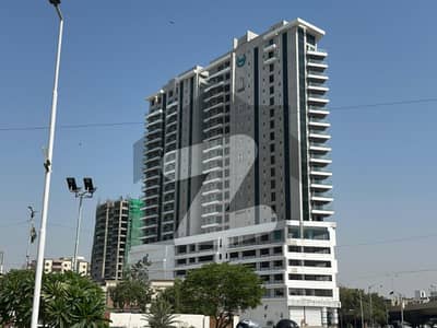 شاہراہِ قائدین کراچی میں 3 کمروں کا 10 مرلہ فلیٹ 6.7 کروڑ میں برائے فروخت۔