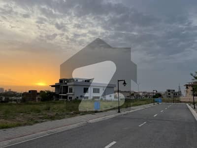 DHA Emaar isb MERIDIAN-2 10Marla plot For Sale