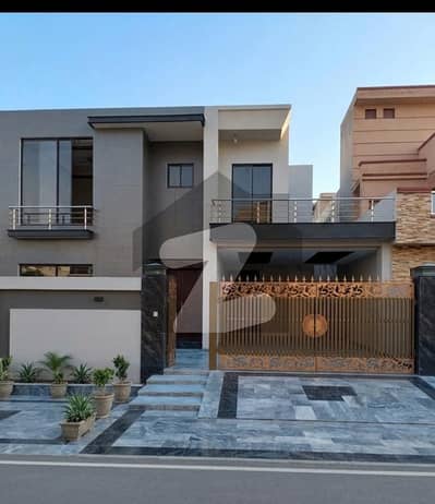 1 Kanal Brand New Luxury A+ Construction Owner Build House Easy Access To Airport &Amp; Ring Road