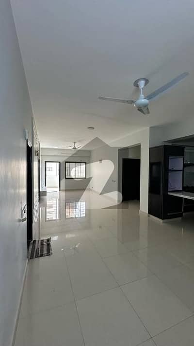 سوِل لائنز کراچی میں 3 کمروں کا 9 مرلہ فلیٹ 8.5 کروڑ میں برائے فروخت۔