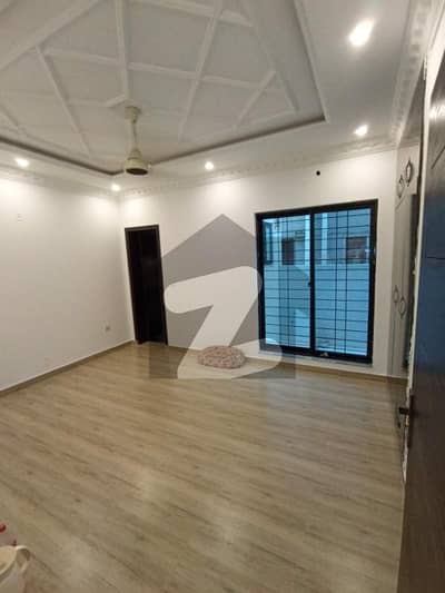 لیک سٹی میڈوز لاہور میں 3 کمروں کا 10 مرلہ مکان 80.0 ہزار میں کرایہ پر دستیاب ہے۔