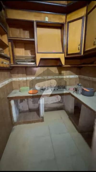 928 Sq. Ft 3 Room Flat for Sale in Sana Center, Pakora Stop Qasimabad