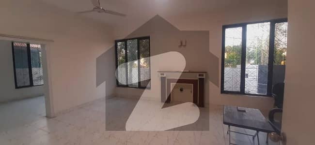 1 Kanal Lower Portion For Rent 2 Bed Rooms Large Tv Lounge