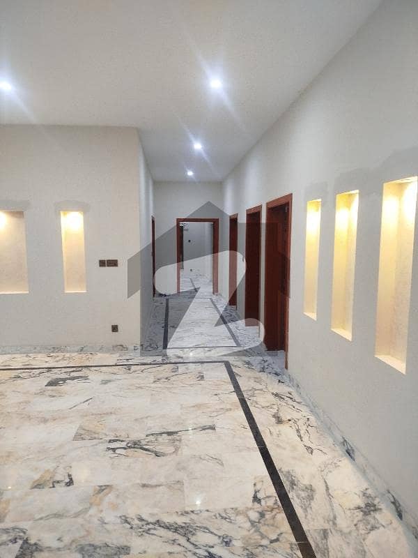 Upper Portion Available For Rent Upper Portion Available For Rent
