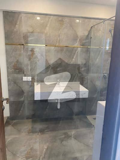 کے ڈی اے آفیسرز سوسائٹی گلشنِ اقبال ٹاؤن,کراچی میں 4 کمروں کا 11 مرلہ فلیٹ 3.0 لاکھ میں کرایہ پر دستیاب ہے۔