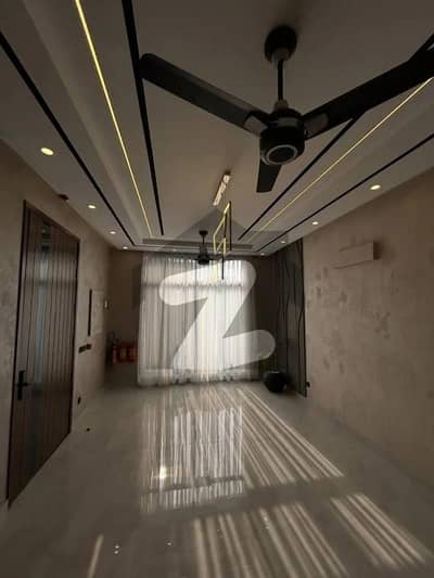 5 MARLA House For Sale in Dha 9 Town