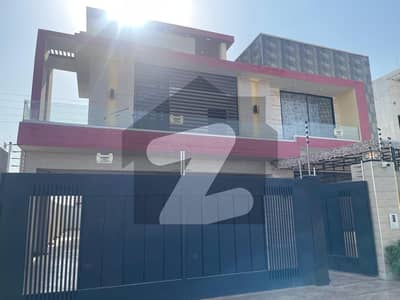 1 Kanal House Available for Rent | Park View | Proper Parking | 10kW Solar | Sector M DHA Multan